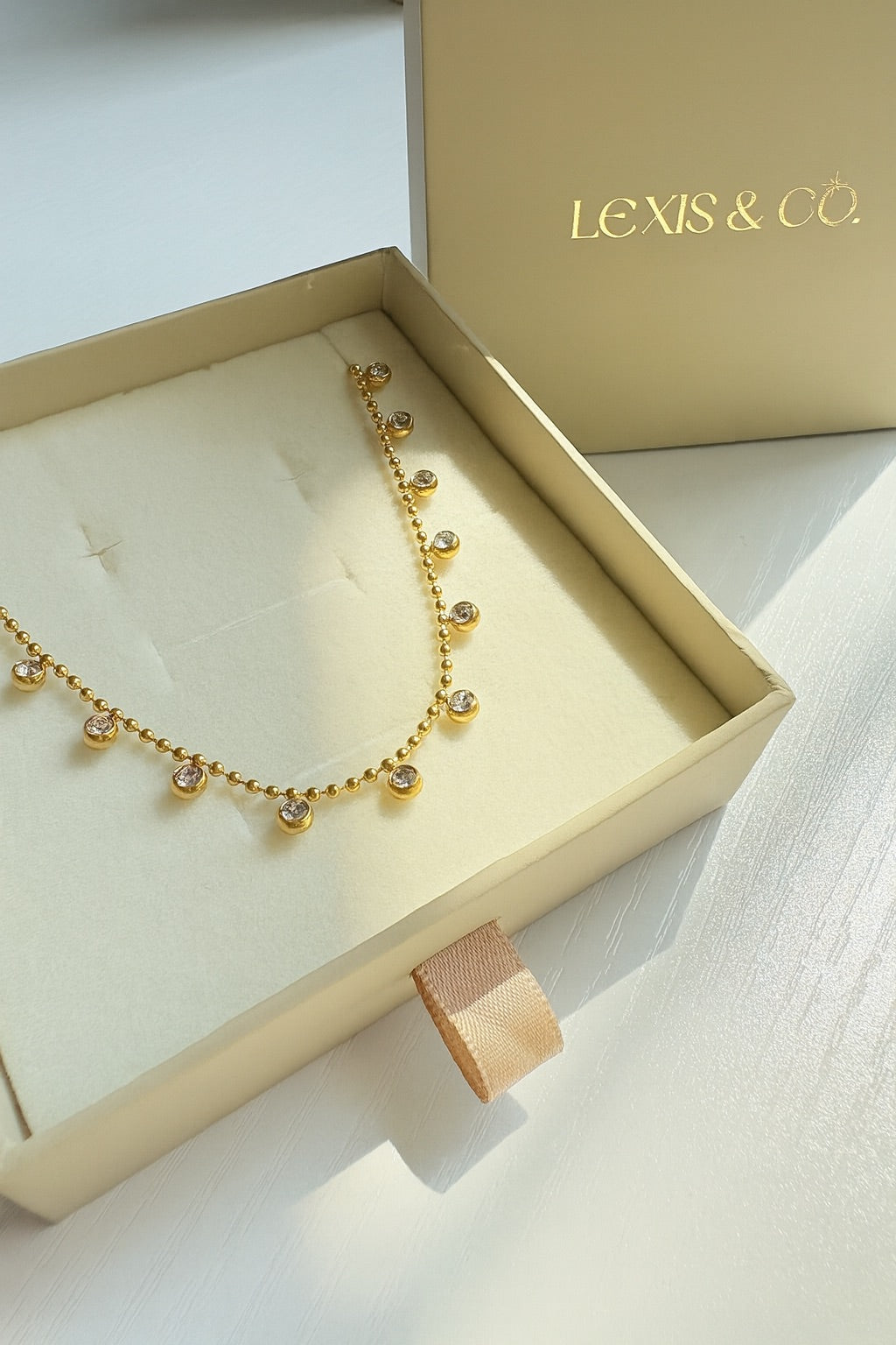 Halo Beam Necklace