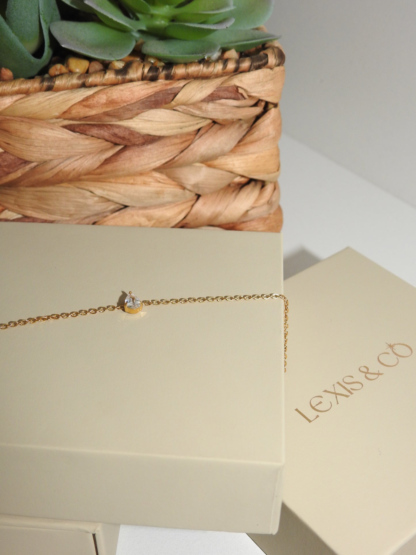 Droplet Chain Bracelet