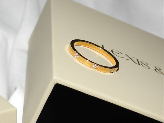 Tria Ring