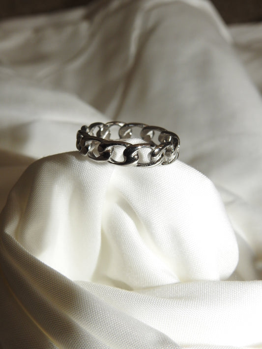 Silvia Ring