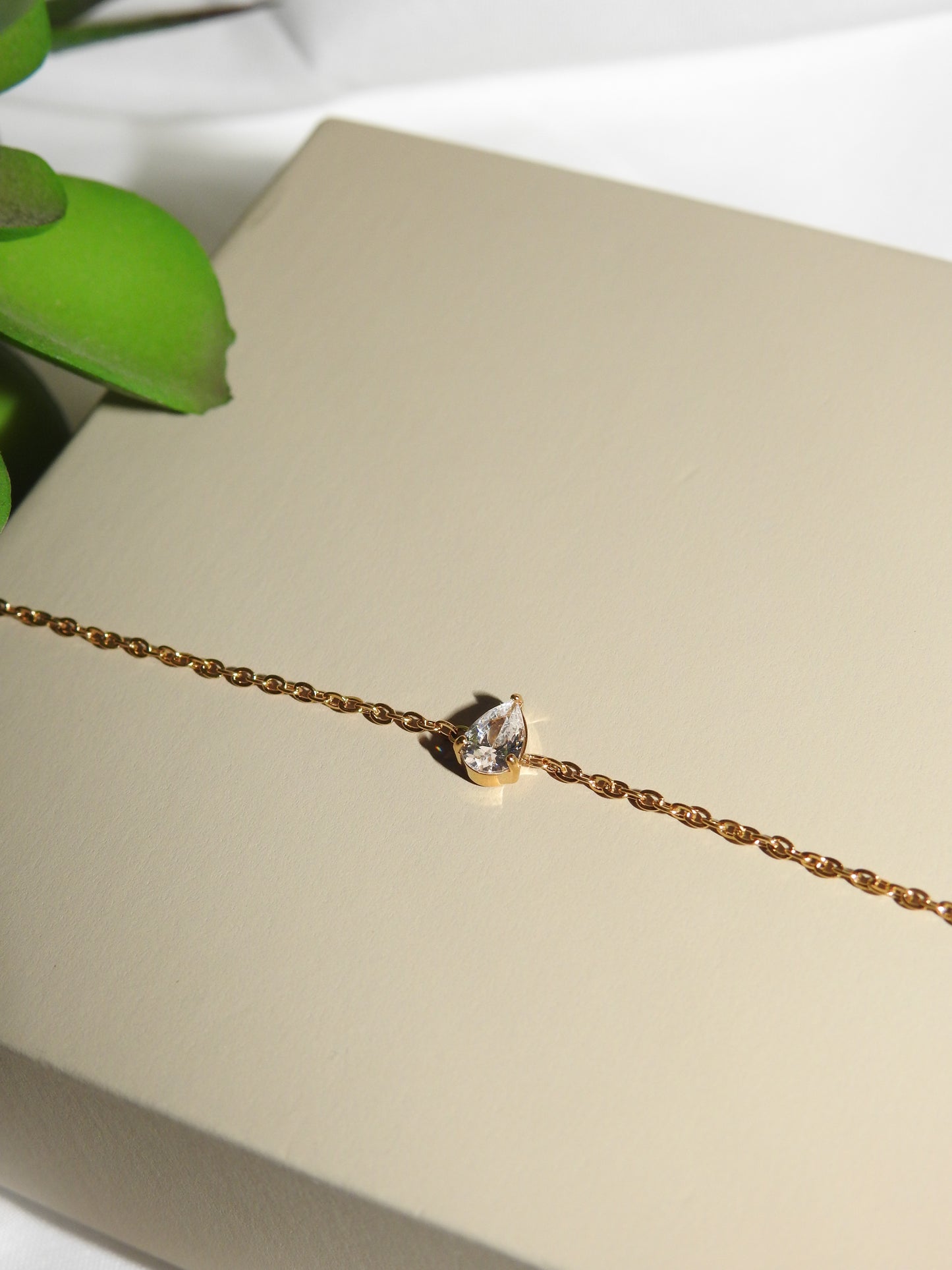 Droplet Chain Bracelet